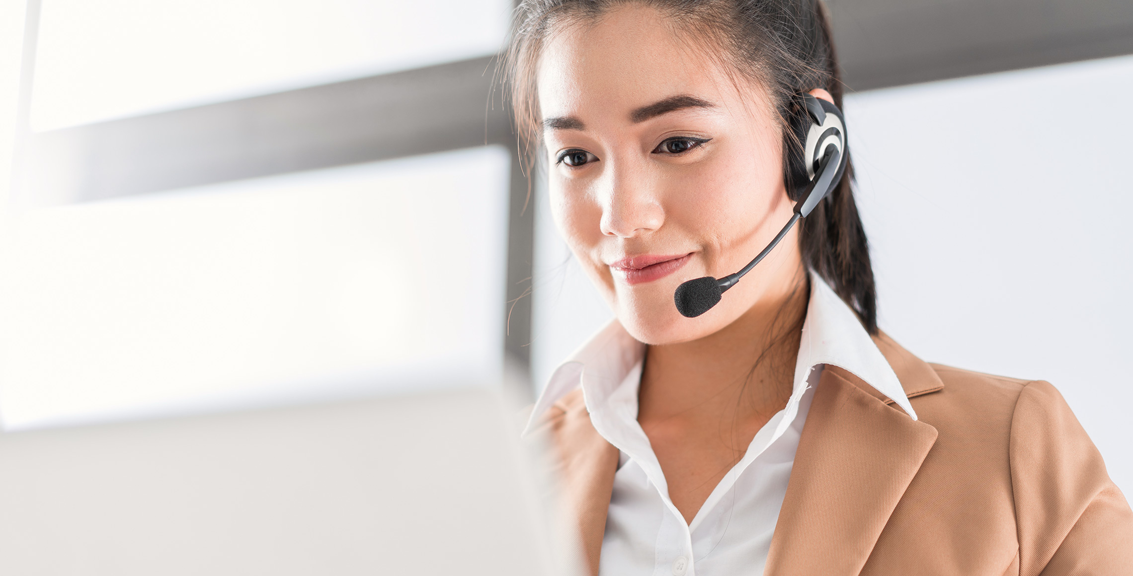 call center customers service